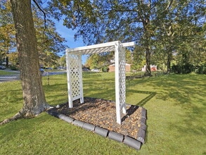 1620 Cardinal Rd in Jonesboro, GA - Building Photo - Building Photo