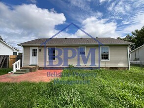 918 Tiny Town Rd in Clarksville, TN - Building Photo - Building Photo