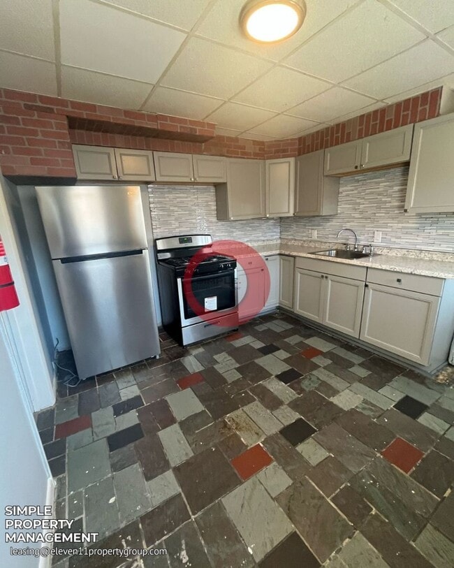 property at 1401 Muhlenberg St