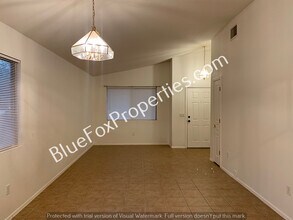 6756 W Dovewood Way in Tucson, AZ - Building Photo - Building Photo