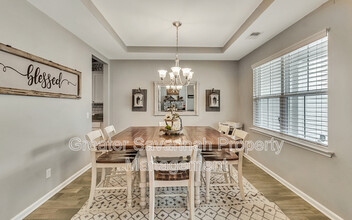 337 Waybridge Way in Richmond Hill, GA - Building Photo - Building Photo