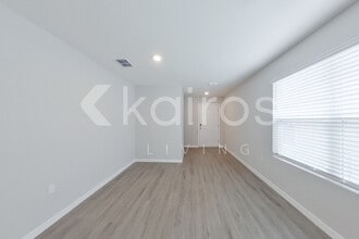 8584 SW 44th Ct, Unit Studio bath-Kitchenette in Ocala, FL - Foto de edificio - Building Photo