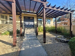 7817 Palmyra Dr in Fair Oaks, CA - Building Photo - Building Photo