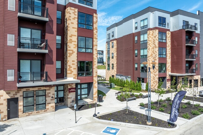 Concord at Marketplace 55+ Independent Living