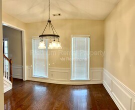 335 Aolian Ct in Alpharetta, GA - Building Photo - Building Photo