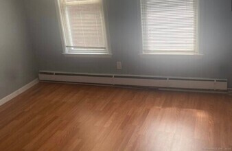 1322 Stratford Ave, Unit 1 in Bridgeport, CT - Building Photo - Building Photo