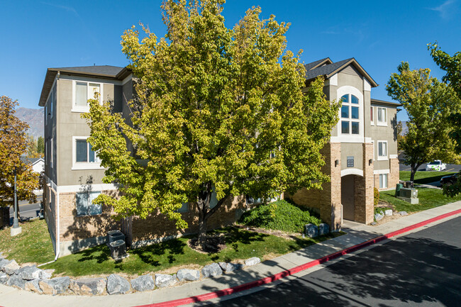 Diamond Fork in Spanish Fork, UT - Foto de edificio - Building Photo