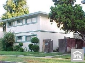 1829 W Greenleaf Ave in Anaheim, CA - Building Photo - Building Photo