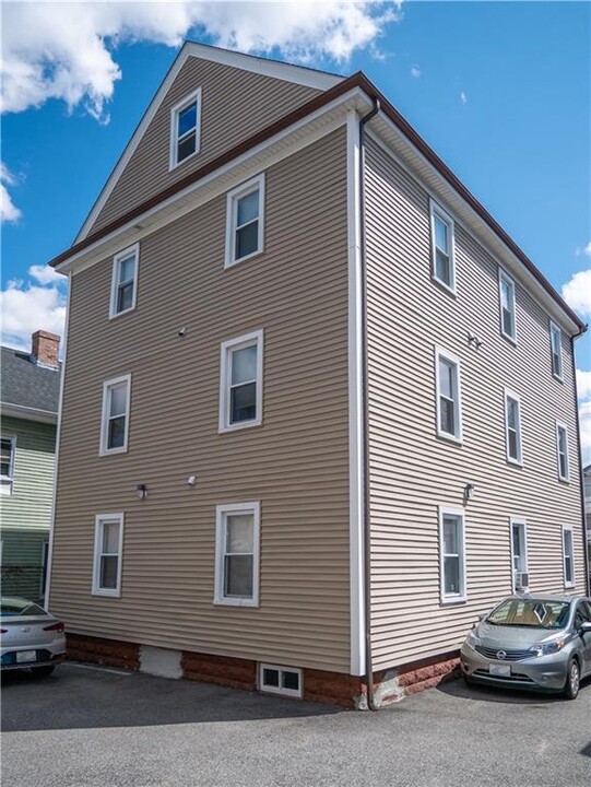 328 Williams St in Providence, RI - Building Photo