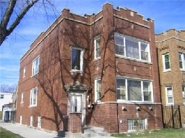 4856 W Nelson St Apartments