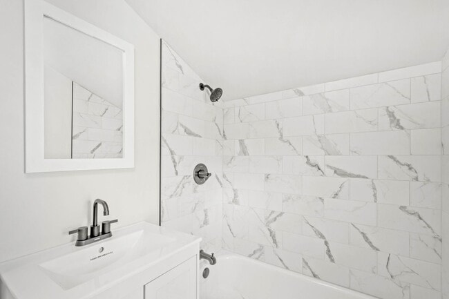 450 Edith St in Pittsburgh, PA - Building Photo - Building Photo