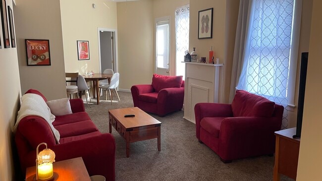 26 W Hollister St, Unit # 2 Melbourne Flats