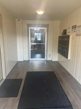 185 E Lake Blvd in Mahopac, NY - Building Photo - Building Photo