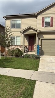 508 Ledge St in Lochbuie, CO - Building Photo