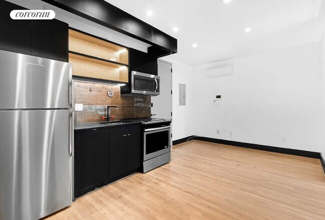 568 Lafayette Ave in Brooklyn, NY - Building Photo - Building Photo