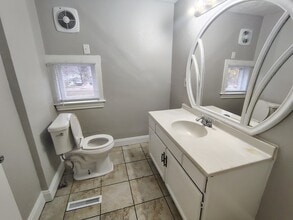 2139 10th St in Rockford, IL - Building Photo - Building Photo