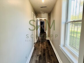 2300 W Madison St in Louisville, KY - Building Photo - Building Photo