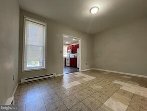 5748 N 7th St in Philadelphia, PA - Building Photo - Building Photo