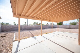 2247 Heavenly View Dr in Henderson, NV - Building Photo - Building Photo