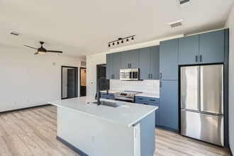 Kenyon in Denver, CO - Foto de edificio - Building Photo