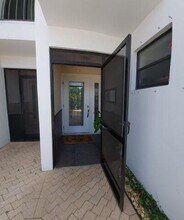 1494 White Pine Dr in Wellington, FL - Building Photo - Building Photo