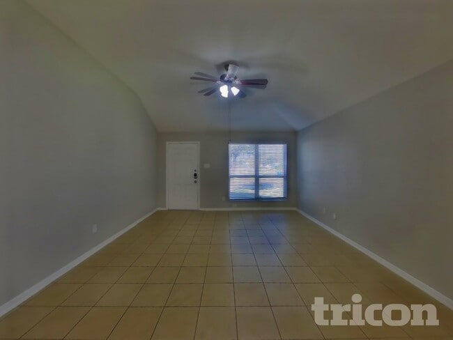 11010 Vanilla Ridge Ct in Houston, TX - Foto de edificio - Building Photo