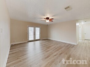 8338 Morning Grove in Converse, TX - Building Photo - Building Photo