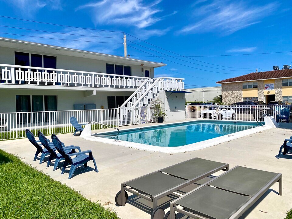 4901 NE 26th Ave in Fort Lauderdale, FL - Building Photo