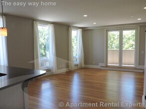168 Hampshire St, Unit #4A in Cambridge, MA - Building Photo - Building Photo