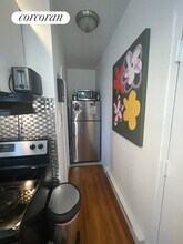 350 E 53rd St in New York, NY - Building Photo - Building Photo