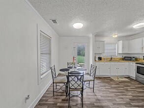 416 W 9th St in Dallas, TX - Building Photo - Building Photo
