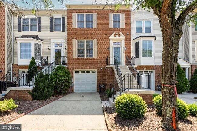 43150 Katama Square in Chantilly, VA - Building Photo - Building Photo