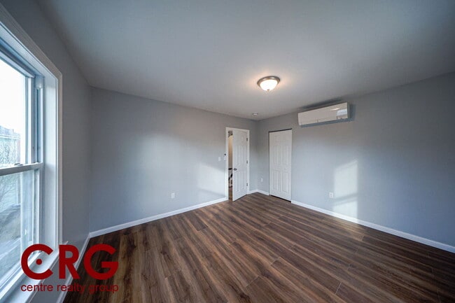 81 Alder St, Unit C