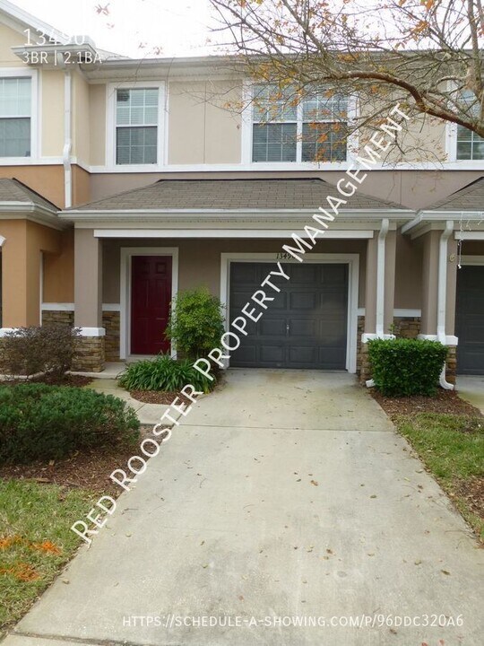 13490 Gemfire Ct in Jacksonville, FL - Building Photo
