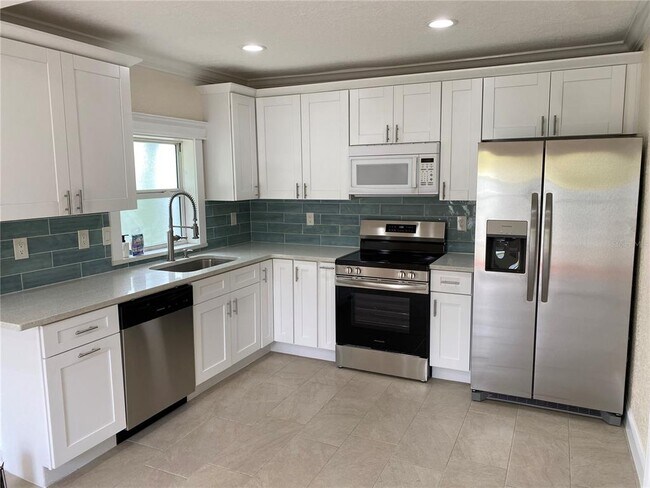 7224 Coquina Way in St Pete Beach, FL - Building Photo - Building Photo