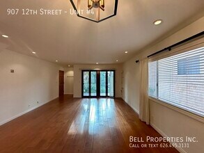 907 12th St in Santa Monica, CA - Building Photo - Building Photo