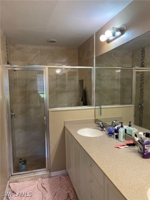 property at 3204 35th St SW