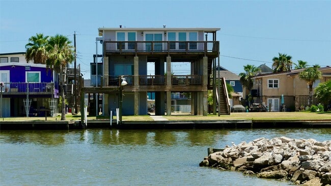 property at 58 Lakeside Dr