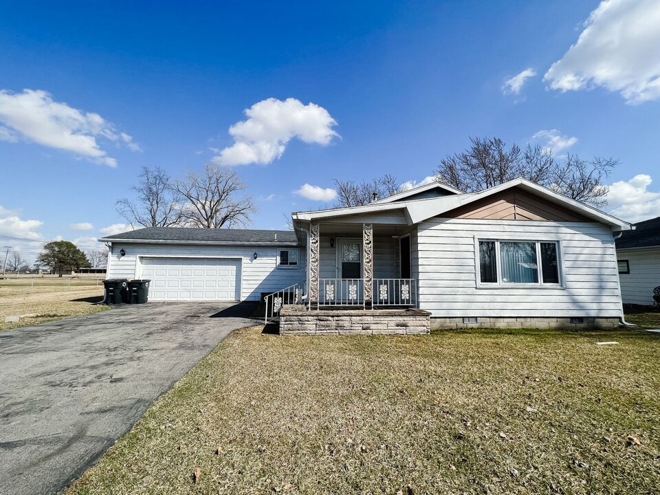 1612 N Turner St in Muncie, IN - Foto de edificio