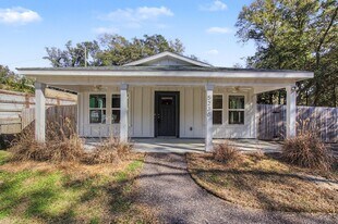 5230 Richburg St in Milton, FL - Building Photo