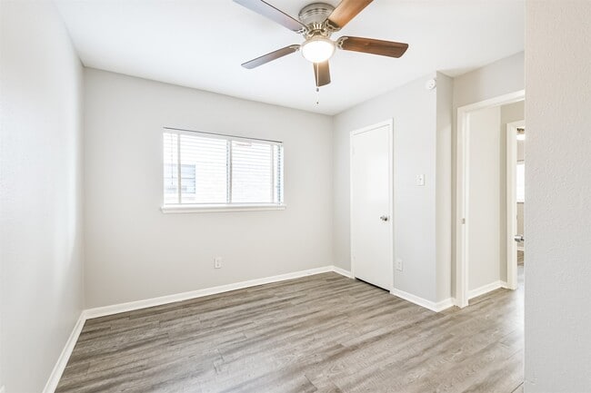 2714 Foliage Green Dr in Humble, TX - Building Photo - Building Photo