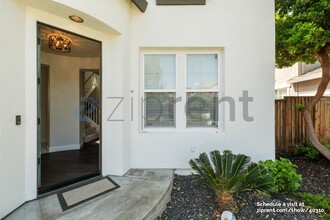 2862 Safford Ave in Tracy, CA - Building Photo - Building Photo