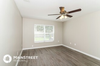 7529 Maroon Peak Dr in Ruskin, FL - Building Photo - Building Photo