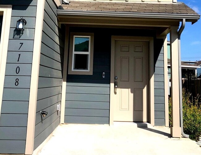 7108 Spotted Leaf Way in Del Valle, TX - Building Photo - Building Photo