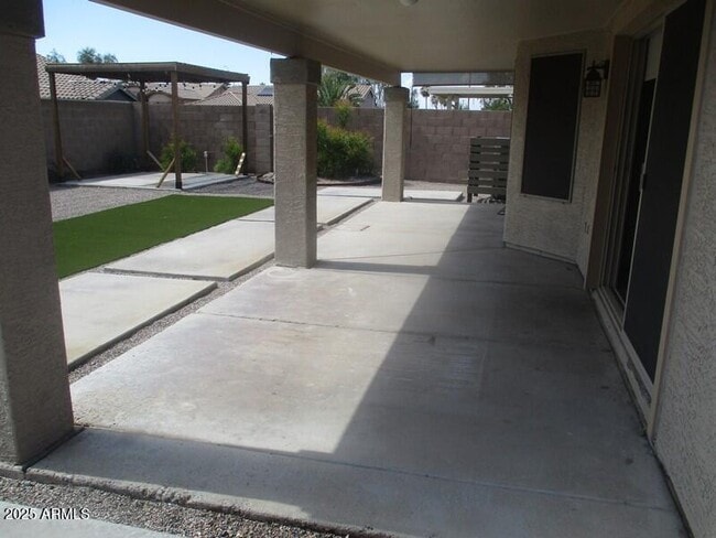 549 W Villa Maria Dr in Phoenix, AZ - Building Photo - Building Photo