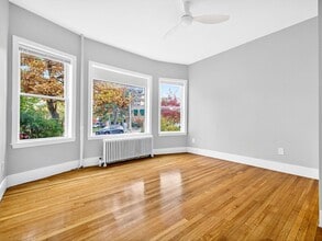1576 Cambridge St in Cambridge, MA - Building Photo - Building Photo