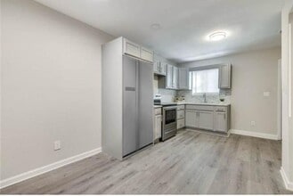 1895 Dunlap Ave in Atlanta, GA - Building Photo - Building Photo