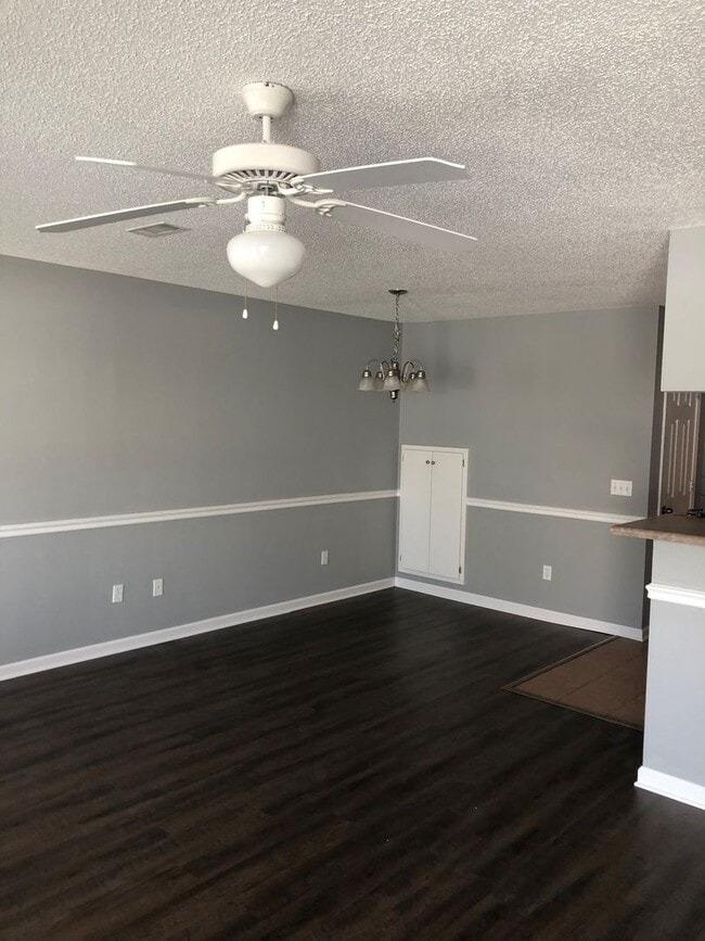 117 Wakefield Way in Enterprise, AL - Building Photo - Building Photo