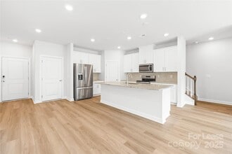 1730 Braemar Vlg Dr in Monroe, NC - Building Photo - Building Photo