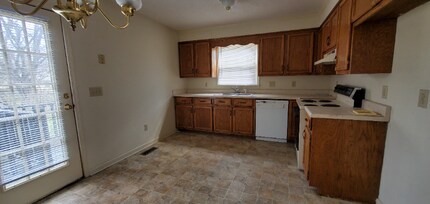 206 Hunter Dr in Columbia, TN - Building Photo - Building Photo